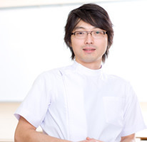 臨床と教育の両立。「人を残す」という使命を見つけて本学科に進学しました。