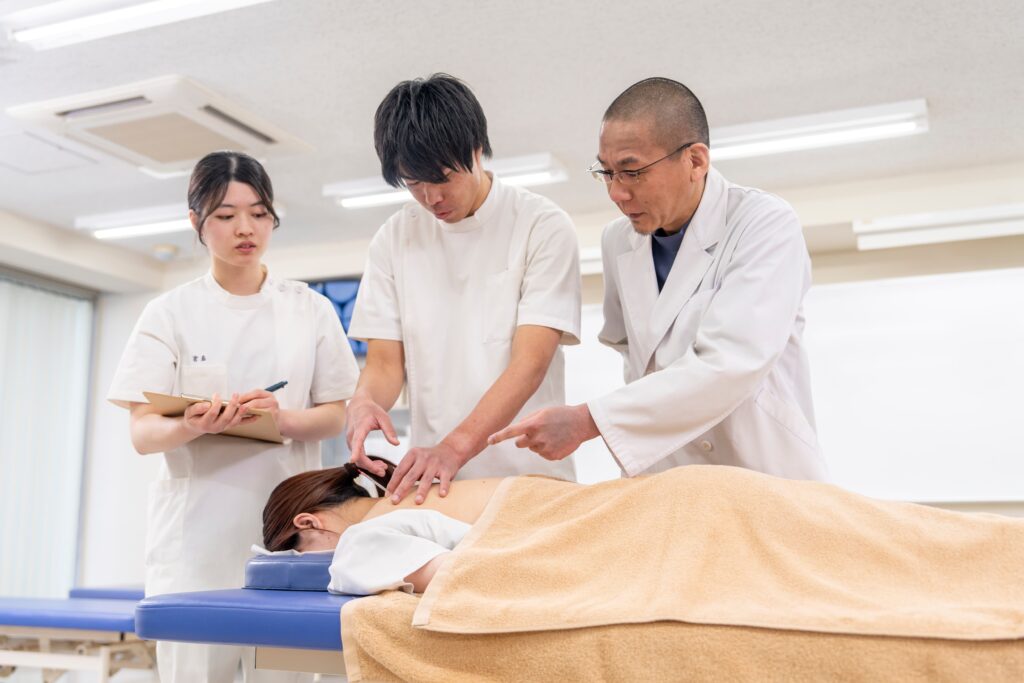 体験学習で臨床現場のリアルを学ぶ