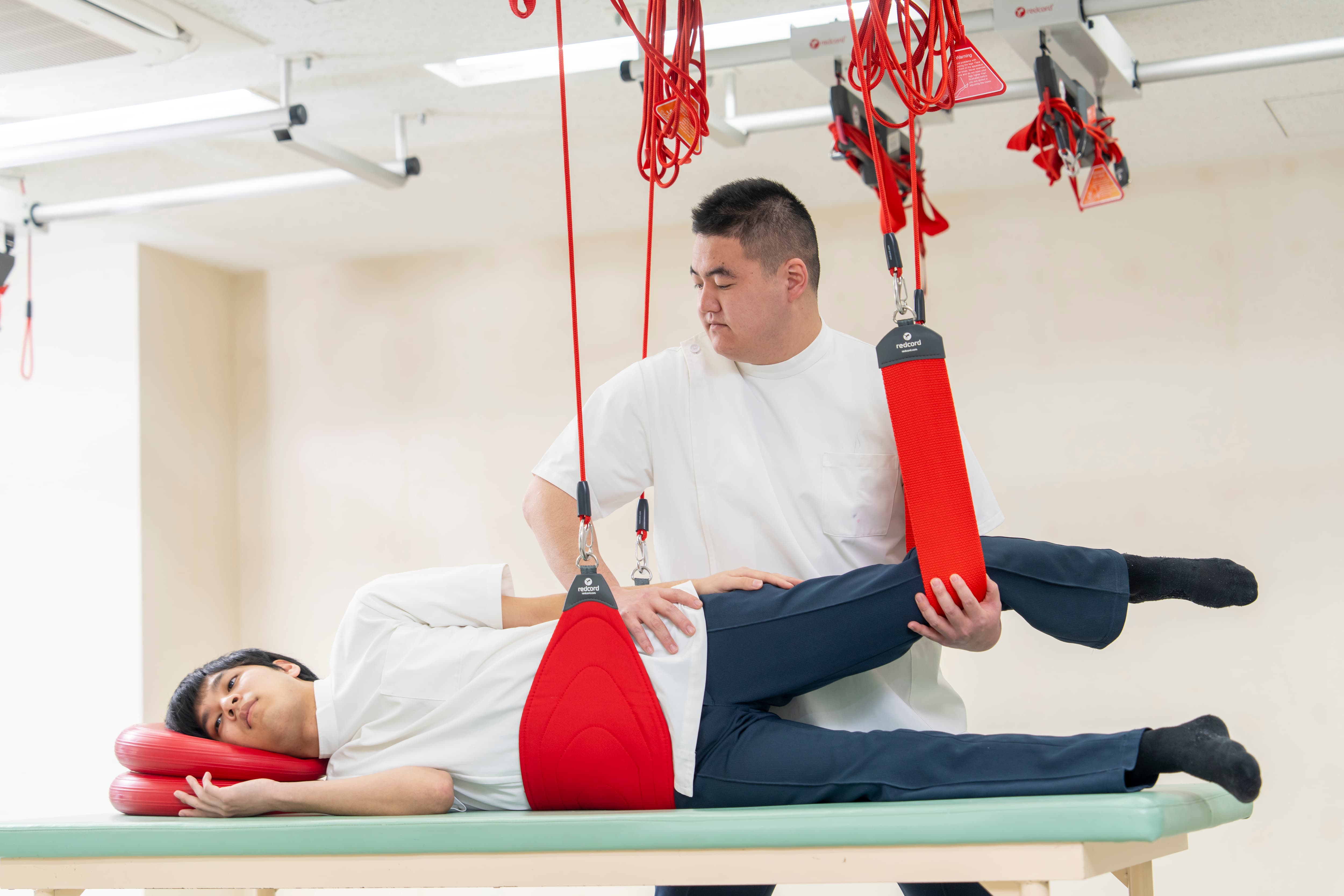 img_physiotherapist_feature_01