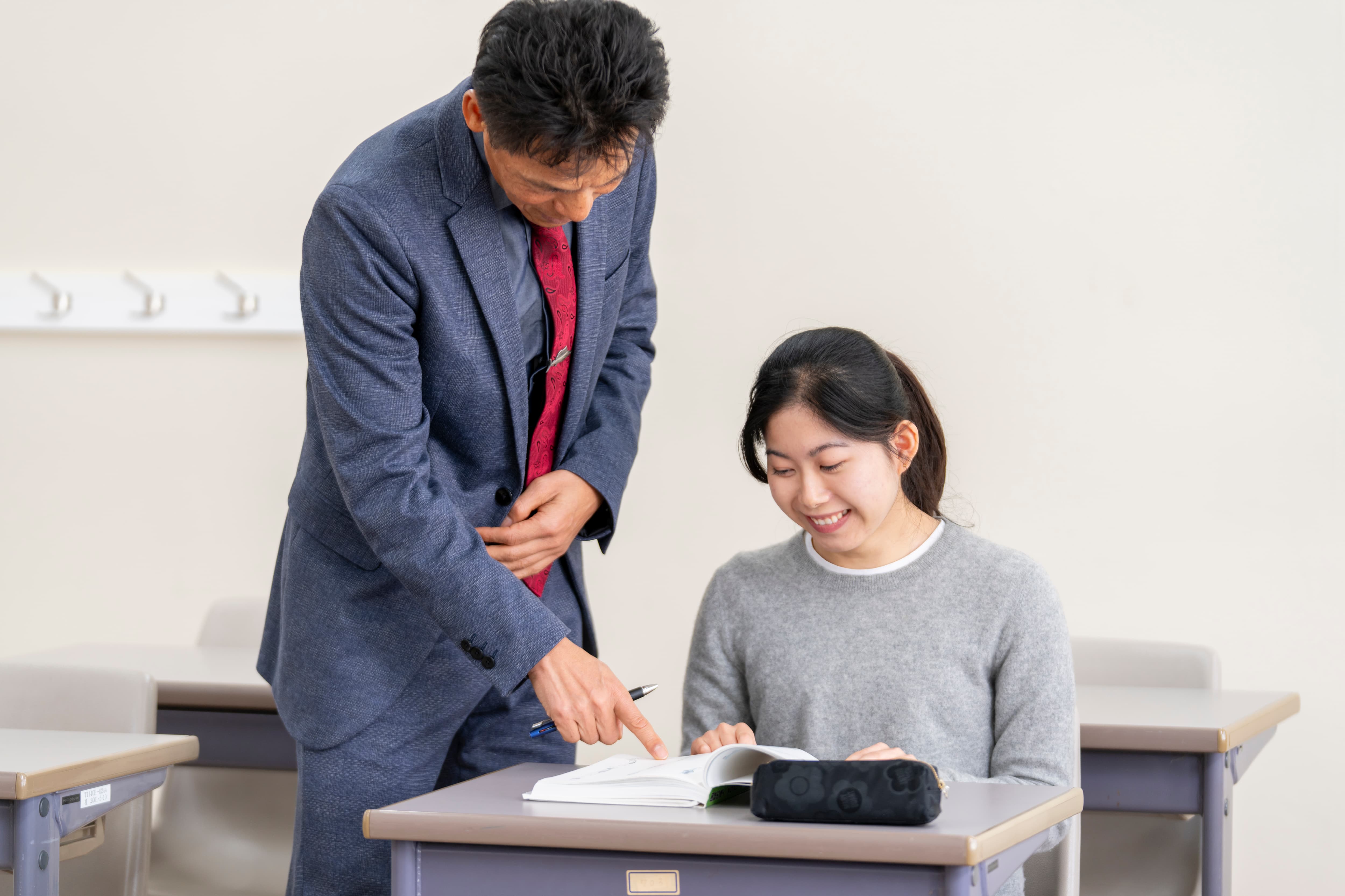 社会人に寄り添う学習支援